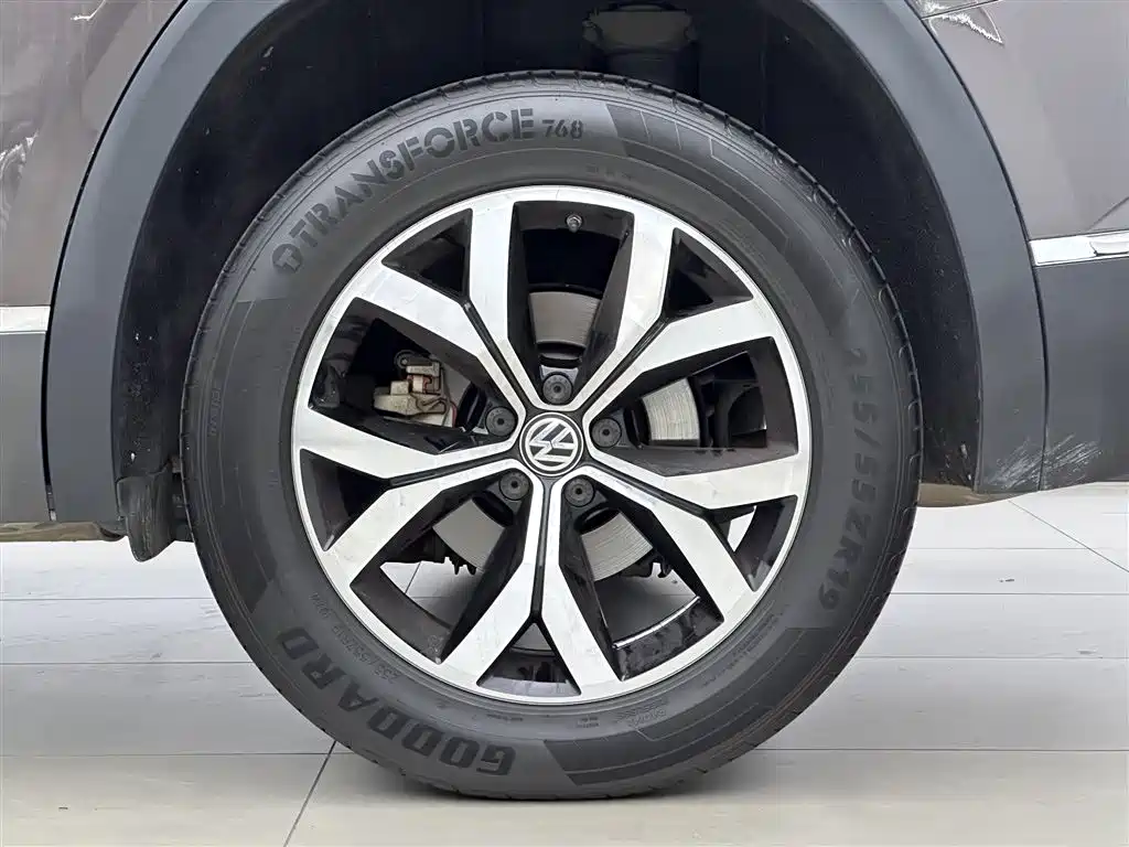 Volkswagen Teramont 2018 — фото 17