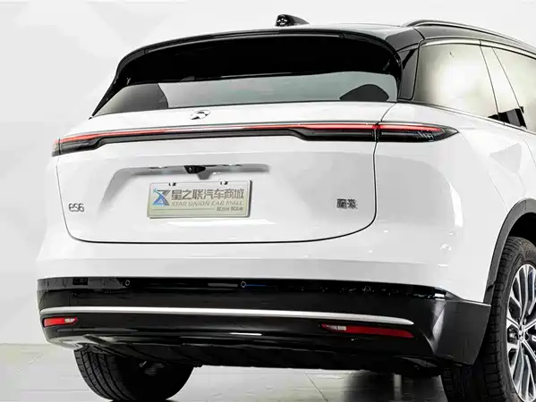 NIO ES6 2025