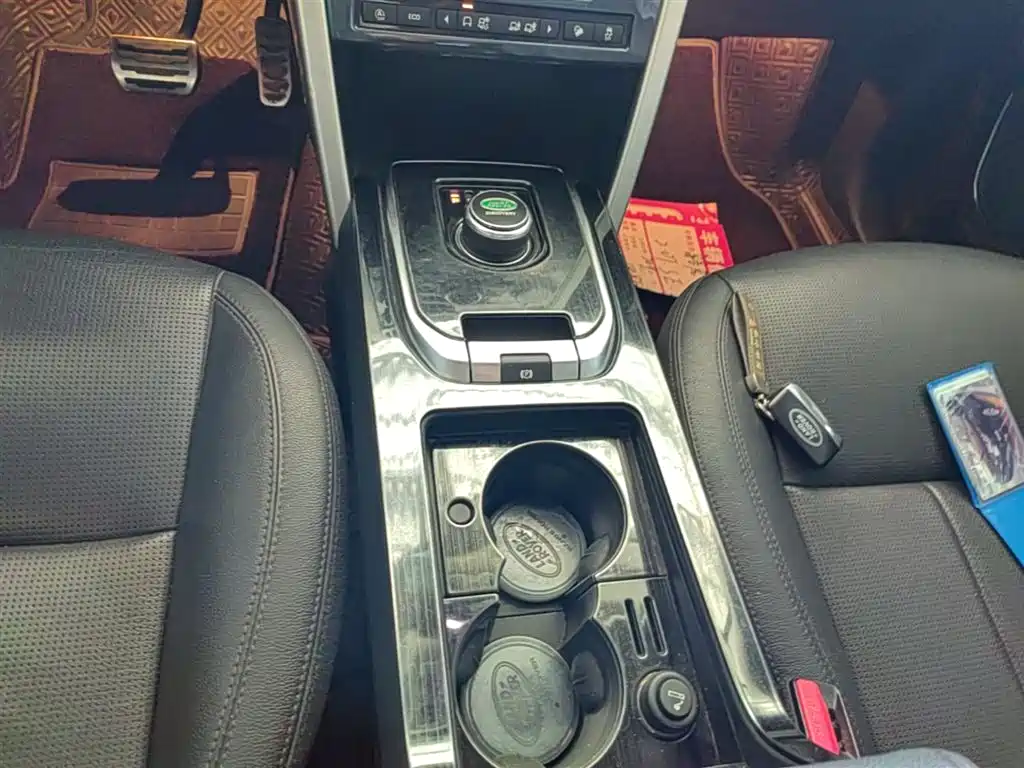 Land Rover Discovery Sport 2019 — фото 14