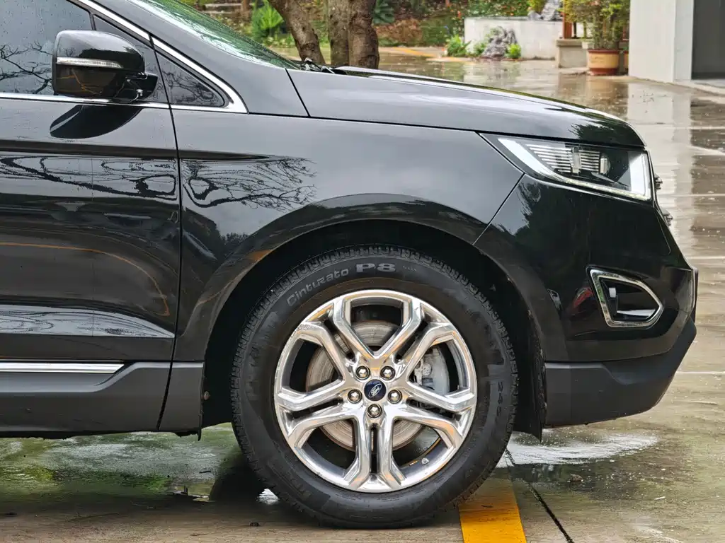Ford Edge 2015 — фото 9
