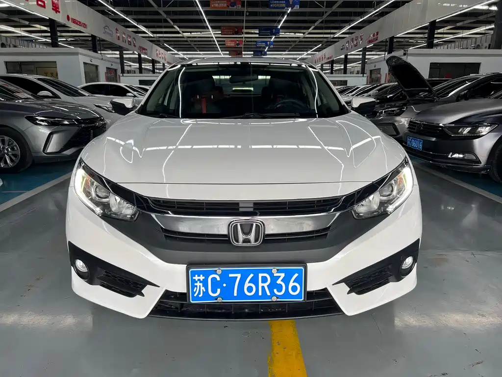 Honda Civic 2018 — фото 2