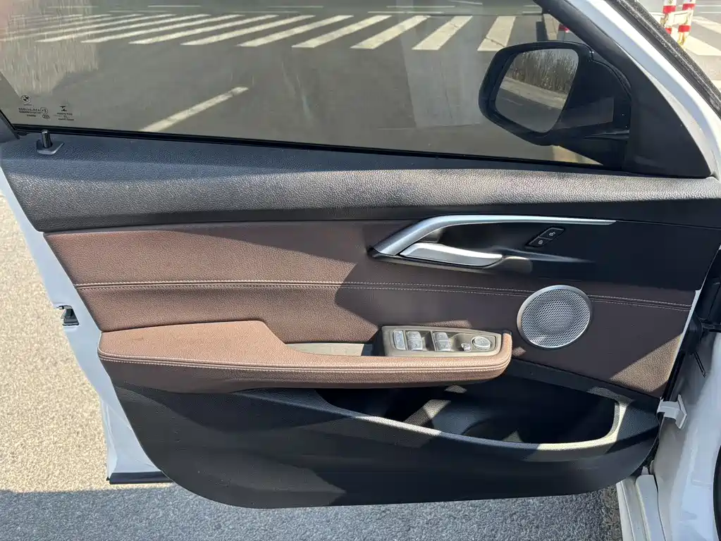 BMW 1 Series 2023