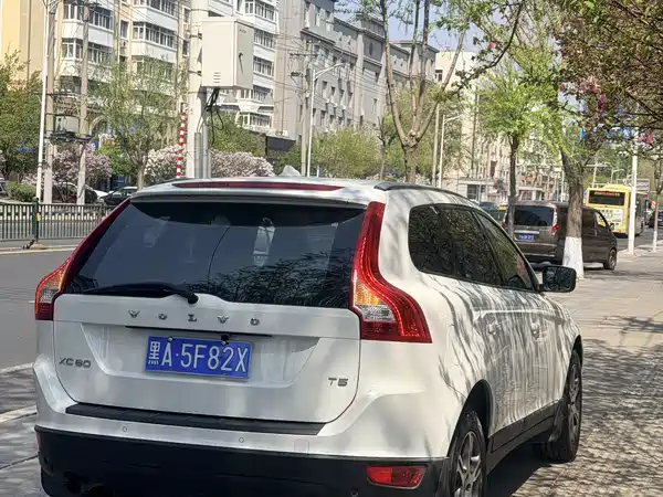 Volvo XC60 2012