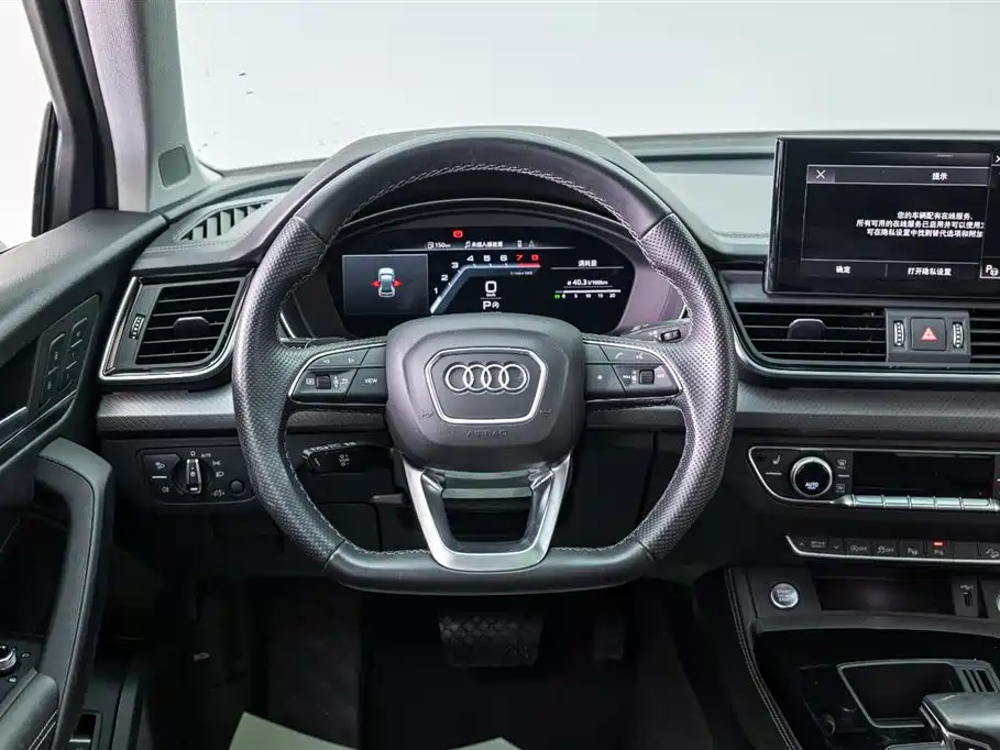 Audi Q5L 2022 — фото 19