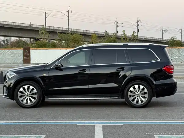 Mercedes-Benz GLS 2017