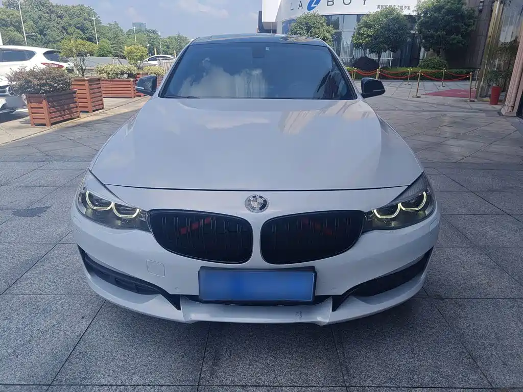 BMW 3 Series GT 2017 — фото 4