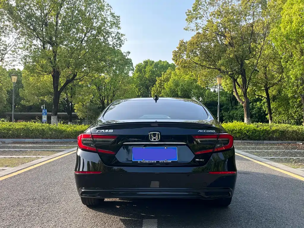 Honda Accord 2023 — фото 5