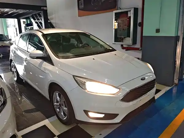 Ford Focus 2015