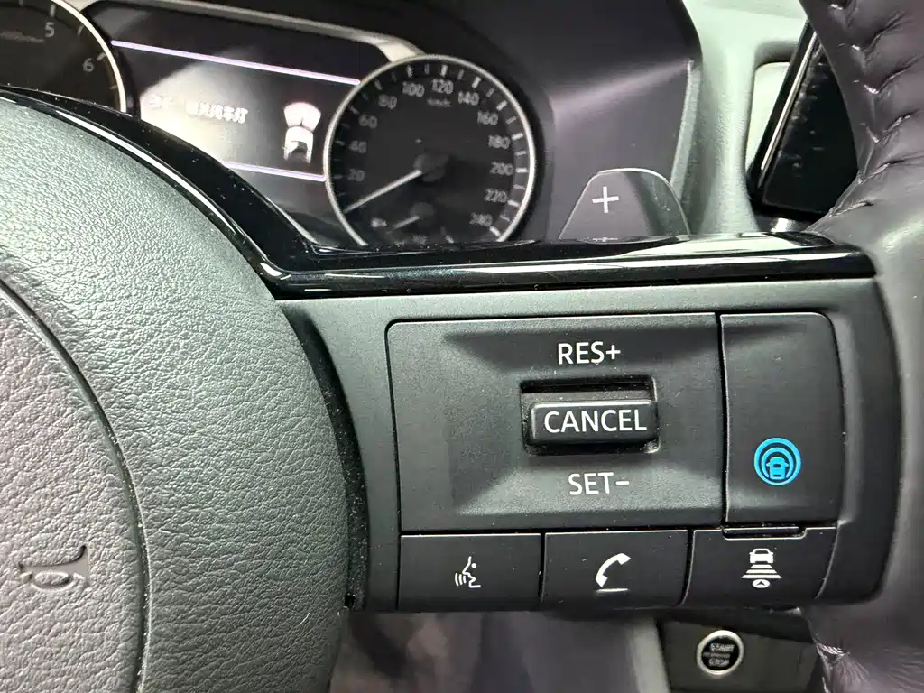 Nissan Qashqai 2023 — фото 12