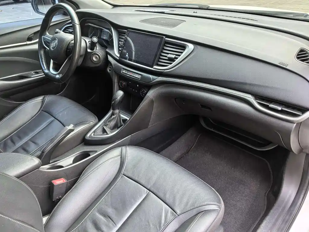Buick Excelle 2018 — фото 11