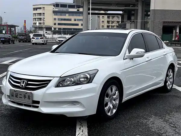Honda Accord 2011