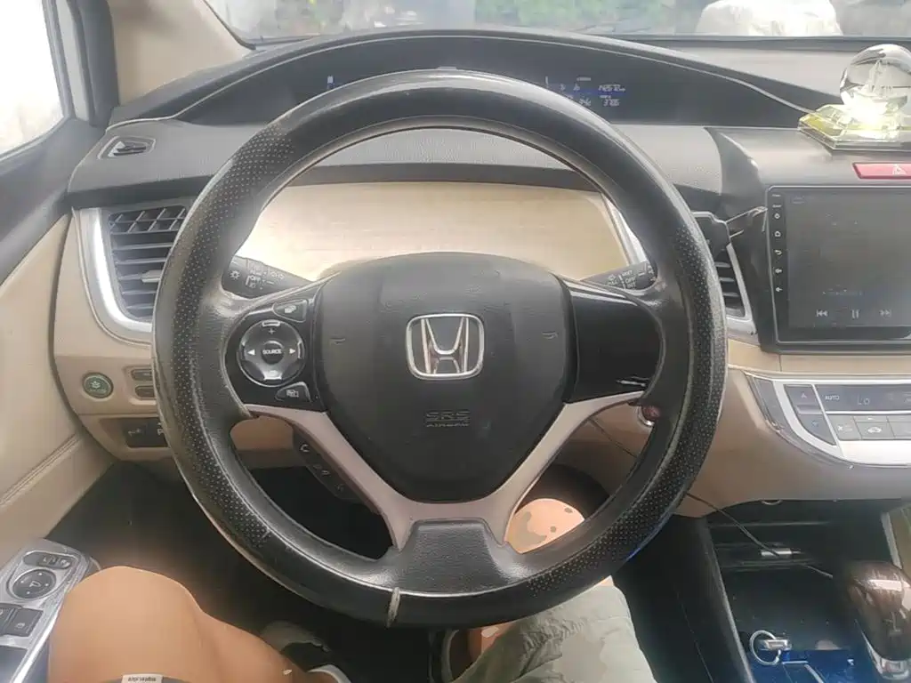Honda Jade 2014 — фото 11