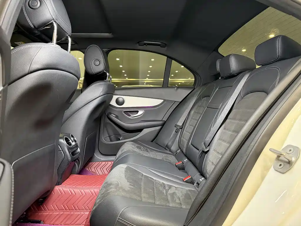 Mercedes-Benz C-Class 2020 — фото 14