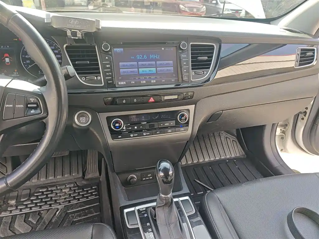 Hyundai Mistra 2015 — фото 12