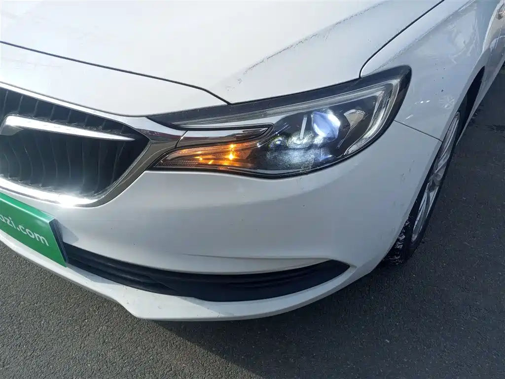 Buick Excelle 2021 — фото 18