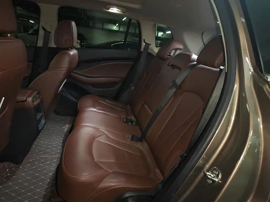 Buick Envision Plus 2017 — фото 15