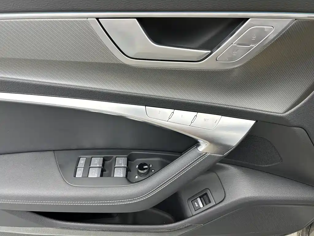 Audi A6 2024