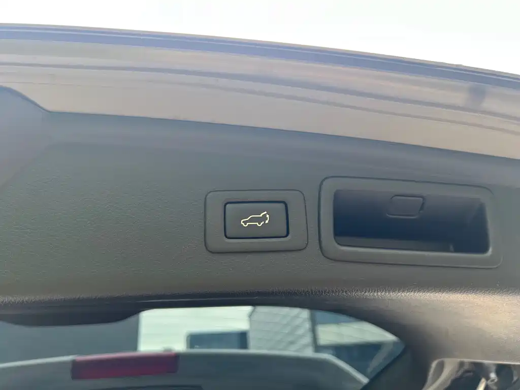 Subaru Forester 2016 — фото 11