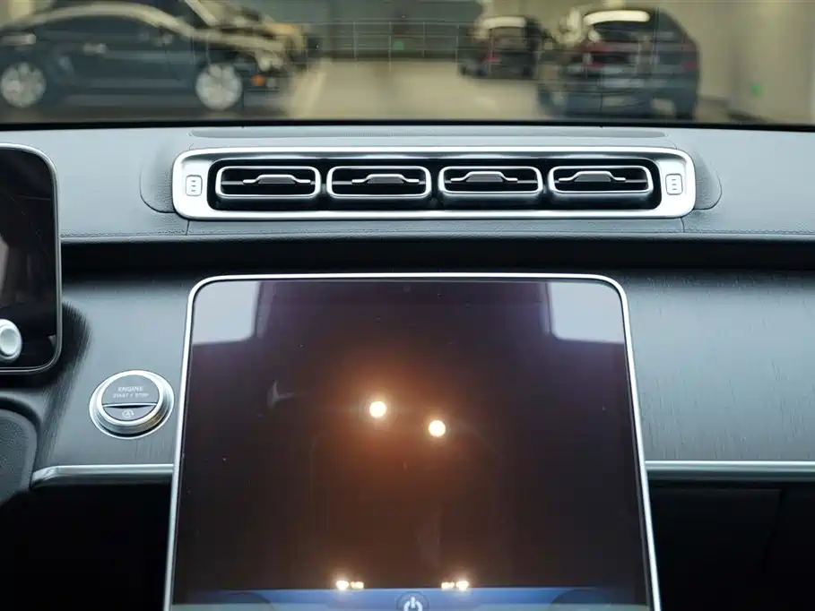 Mercedes-Benz S-Class 2022 — фото 17