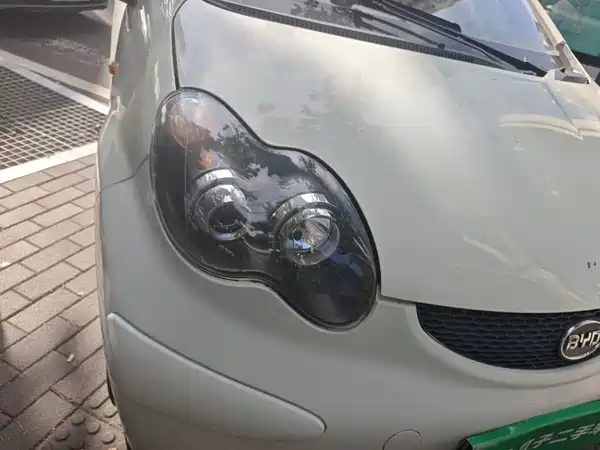 BYD F0 2014