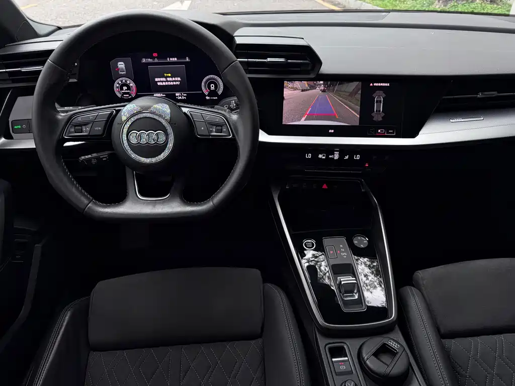 Audi A3 2021 — фото 12
