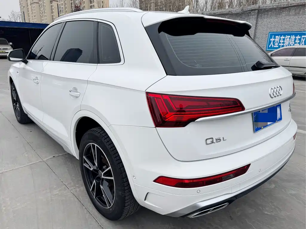 Audi Q5L 2021 — фото 4