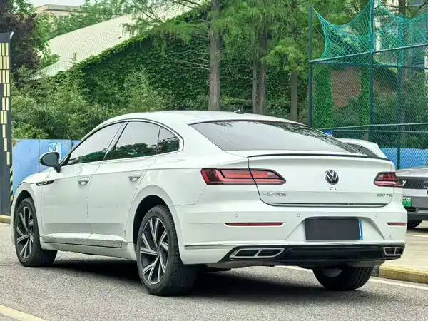 Volkswagen CC 2025