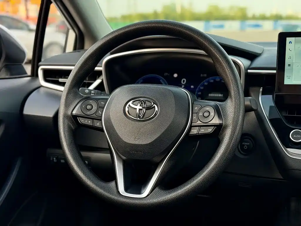 Toyota Levin 2025 — фото 15