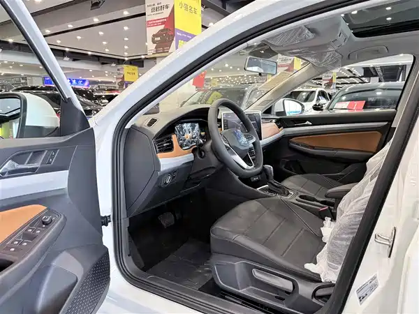 Volkswagen Bora 2025