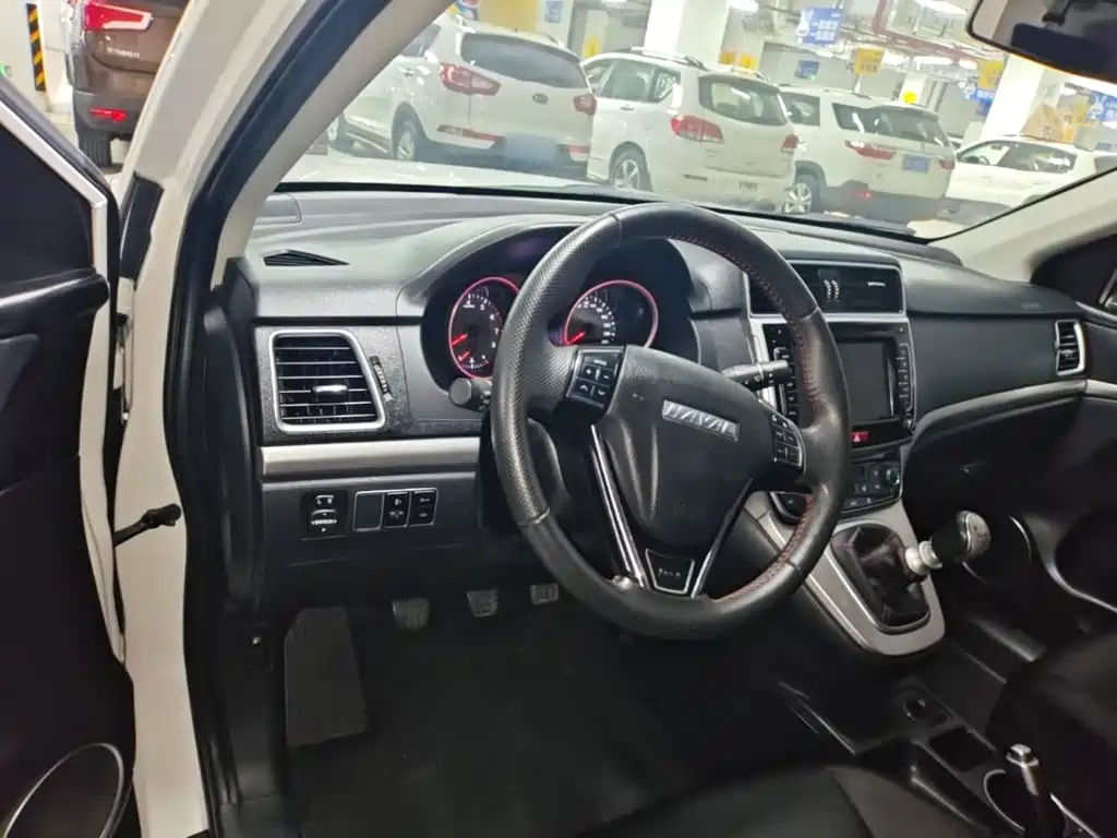 Haval M6 2018 — фото 10
