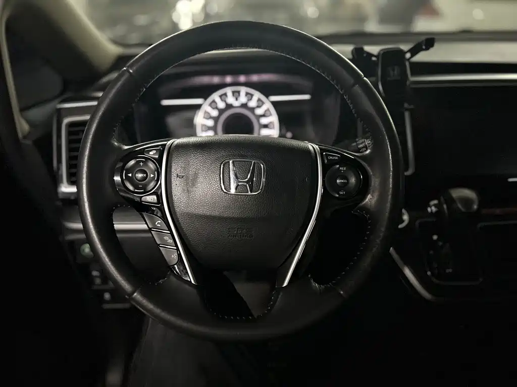 Honda Elysion 2018