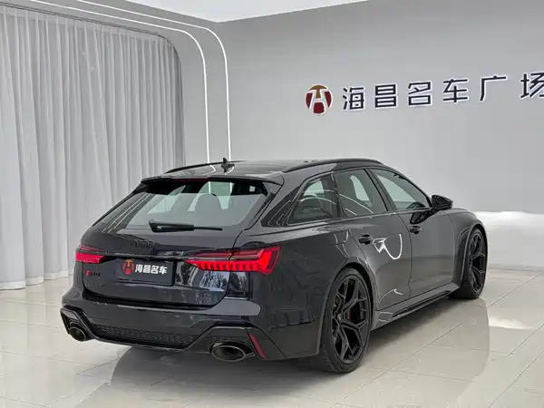 Audi RS 6 2025