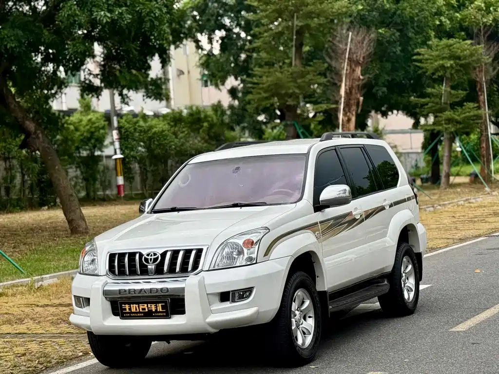 Toyota Prado 2006 — фото 1