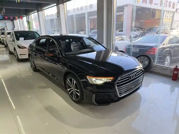 Audi A6L 2022