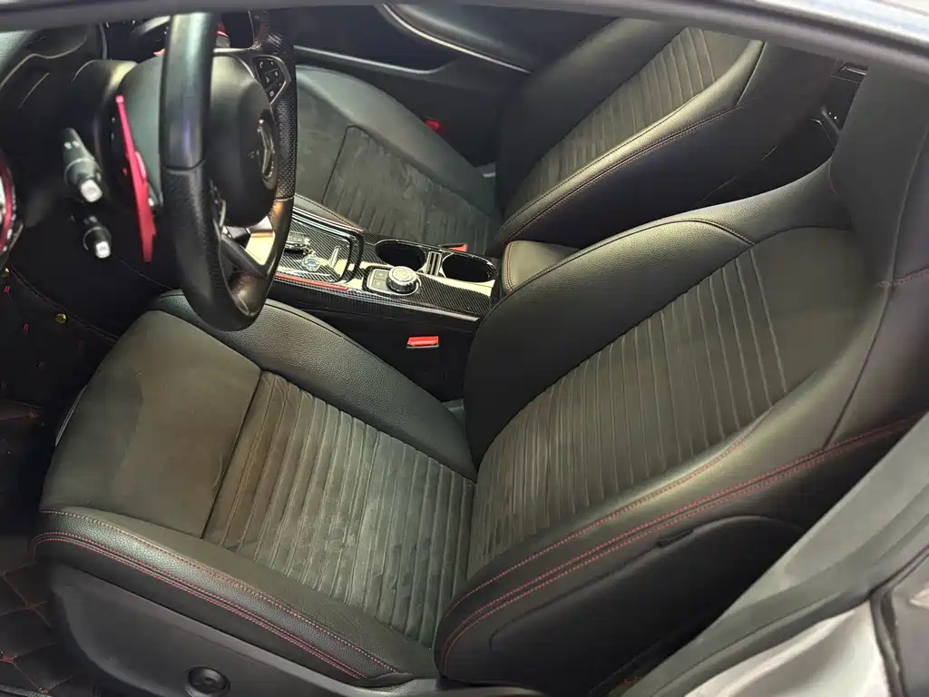 Mercedes-Benz CLA 2016 — фото 13