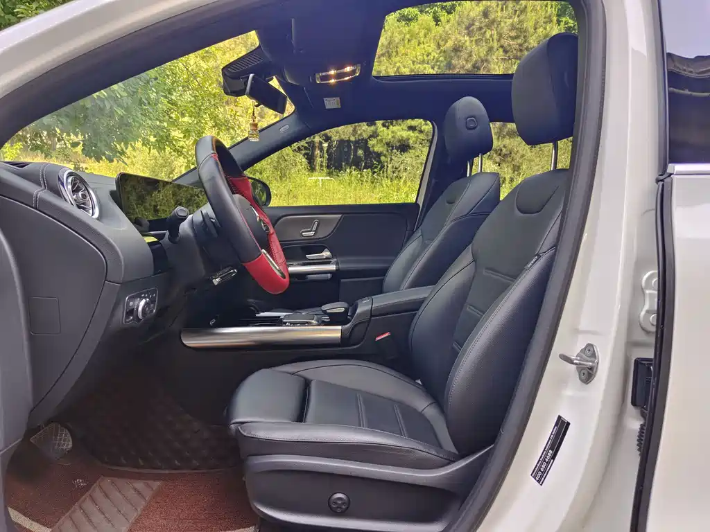 Mercedes-Benz GLA 2021 — фото 11