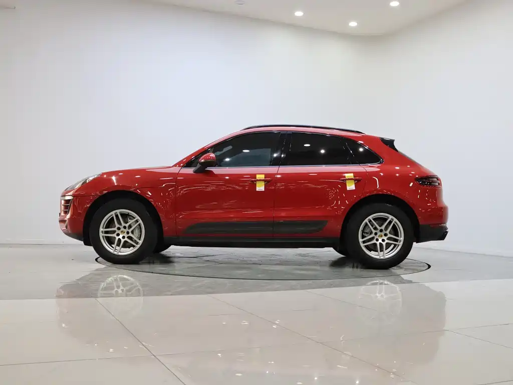 Porsche Macan 2018 — фото 7