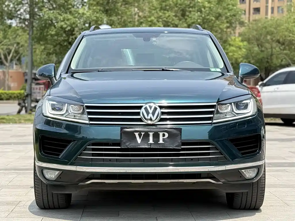 Volkswagen Touareg 2018 — фото 2