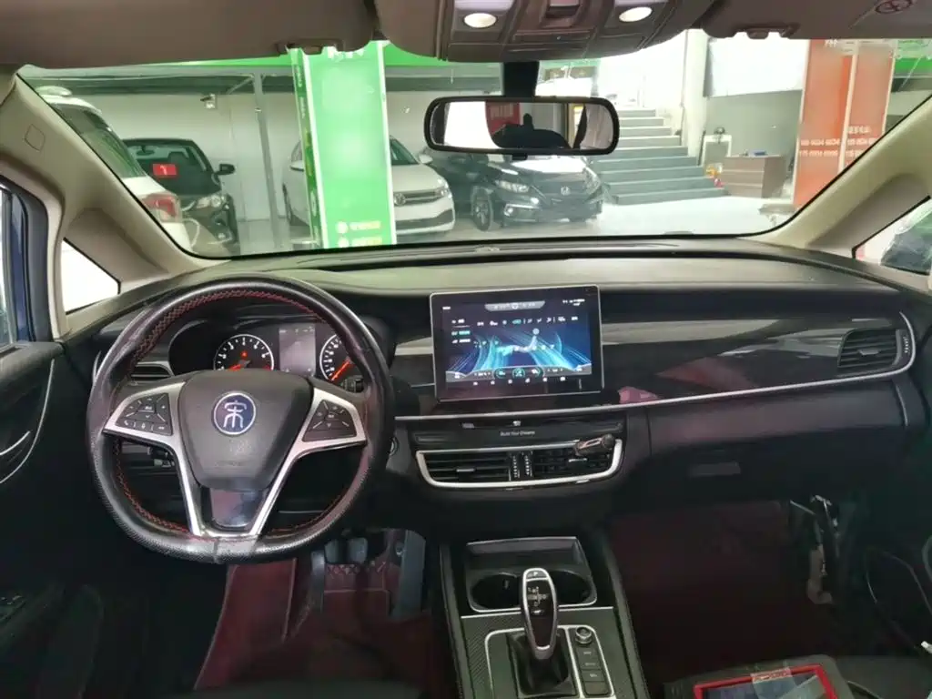 BYD MAX 2020 — фото 10