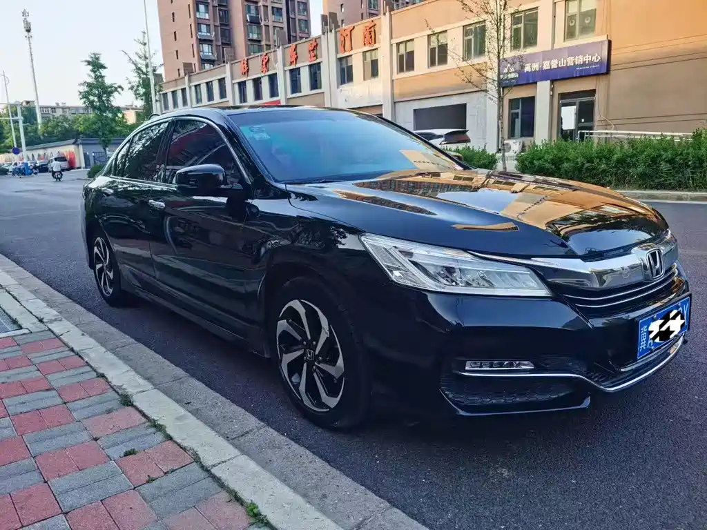 Honda Accord 2017 — фото 3