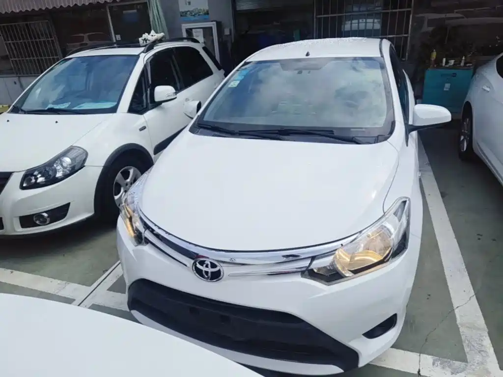 Toyota Vios 2015