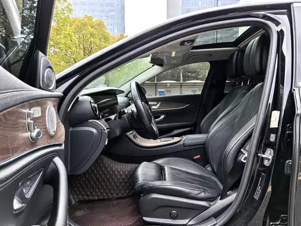Mercedes-Benz E-Class 2019