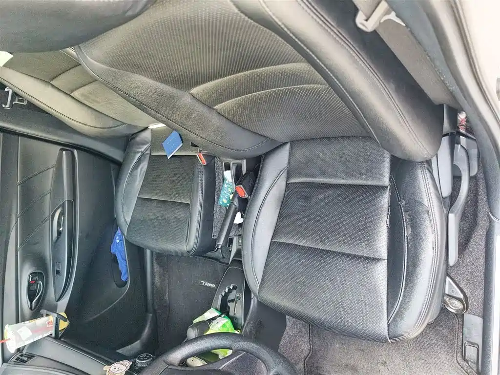 Toyota Yaris L 2020 — фото 8