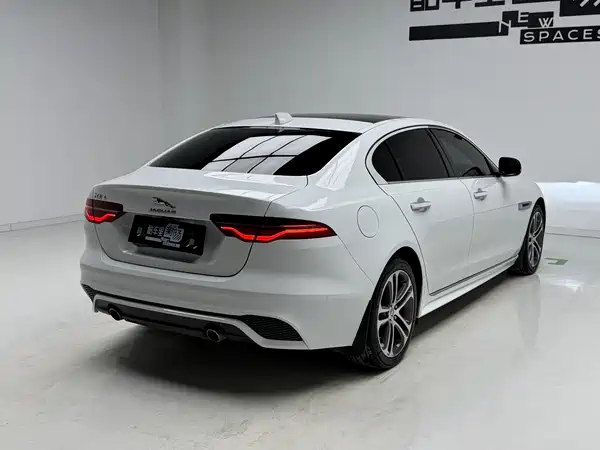 Jaguar XEL 2020