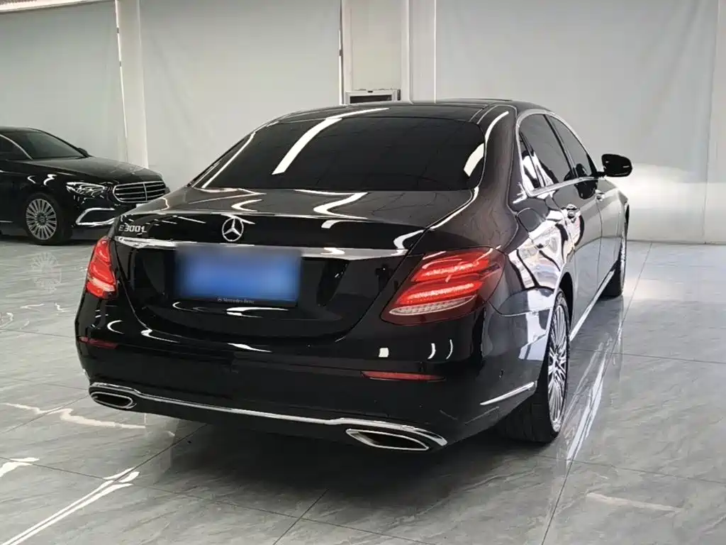 Mercedes-Benz E-Class 2020
