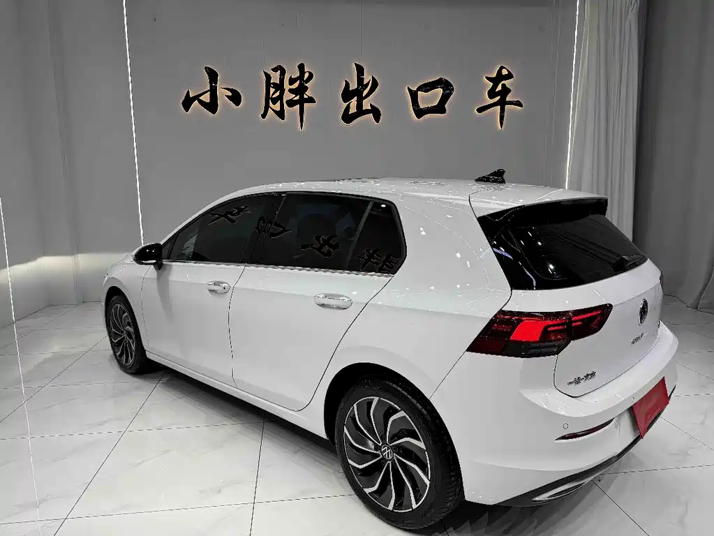 Volkswagen Golf 2023