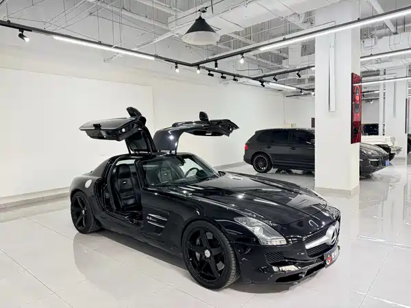 Mercedes-Benz Sls-Class AMG 2011
