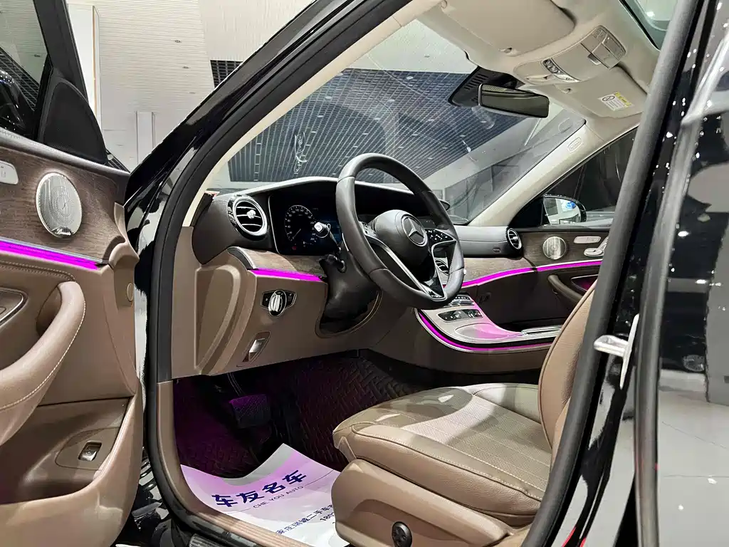 Mercedes-Benz E-Class 2023 — фото 4