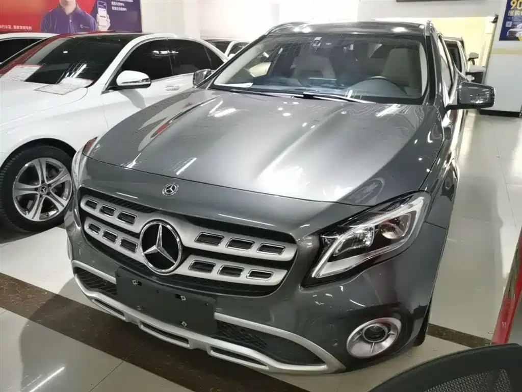 Mercedes-Benz GLA 2018 — фото 2