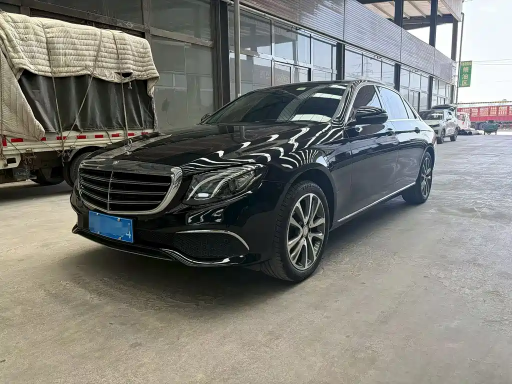 Mercedes-Benz E-Class 2017 — фото 1